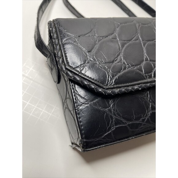 Vintage Black faux Leather Crossbody Purse snap fold over square crocodile print - Picture 3 of 12